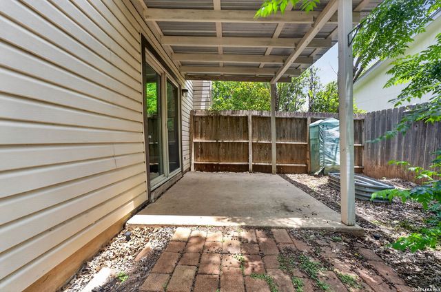 9410 Valley Bend, San Antonio, TX 78250