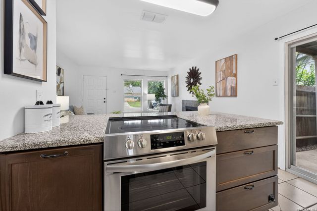 9410 Valley Bend, San Antonio, TX 78250