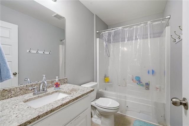 100 Delta Downs Court, Hogansville, GA 30230