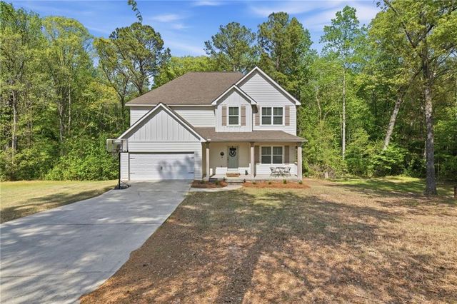 100 Delta Downs Court, Hogansville, GA 30230