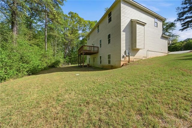 100 Delta Downs Court, Hogansville, GA 30230