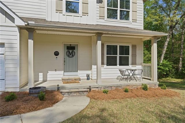 100 Delta Downs Court, Hogansville, GA 30230