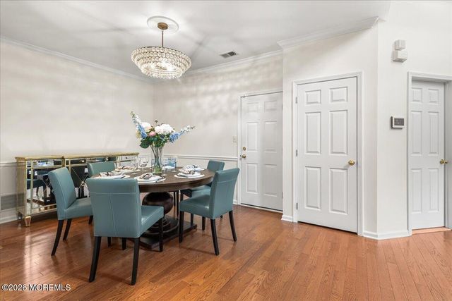 8 Fells Drive, Manalapan, NJ 07726