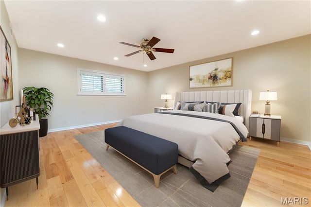 8 Tealwood Drive, Creve Coeur, MO 63141