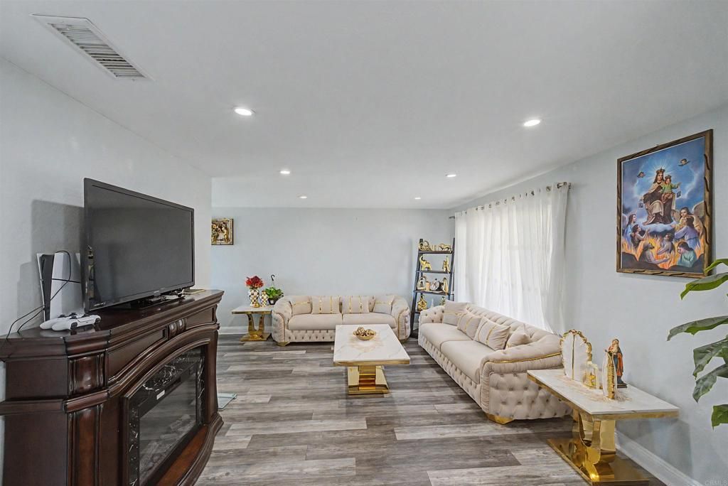 1284 Bates Ln, El Cajon, CA 92021 — photo 4