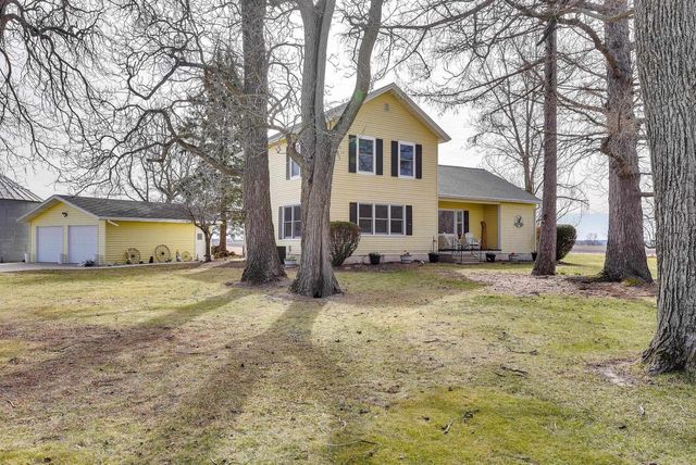 1825 S Highway 104, Brodhead, WI 53520