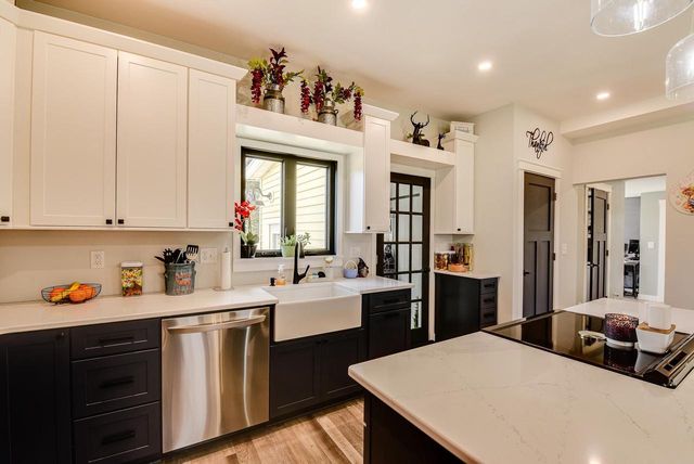 1825 S Highway 104, Brodhead, WI 53520