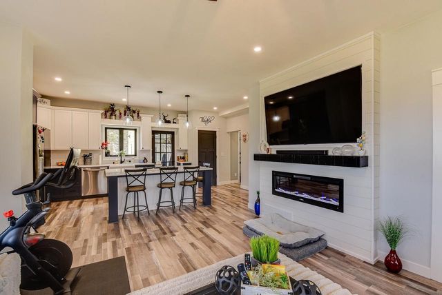 1825 S Highway 104, Brodhead, WI 53520