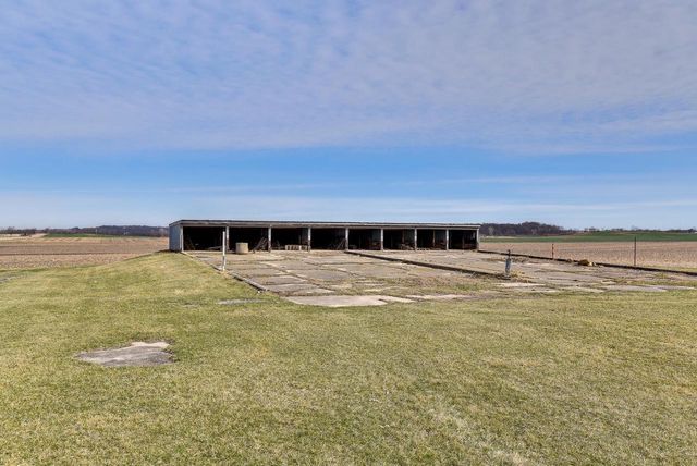 1825 S Highway 104, Brodhead, WI 53520