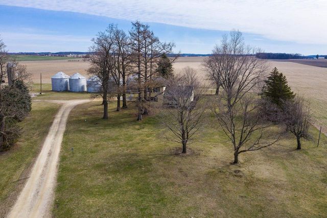 1825 S Highway 104, Brodhead, WI 53520