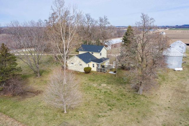 1825 S Highway 104, Brodhead, WI 53520