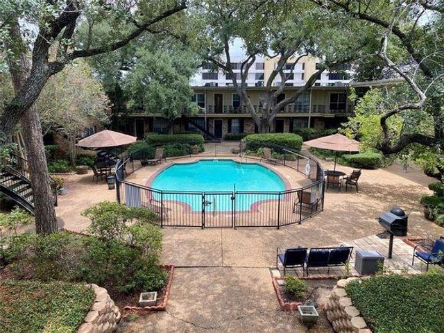 3224 Timmons Lane 130, Houston, TX 77027