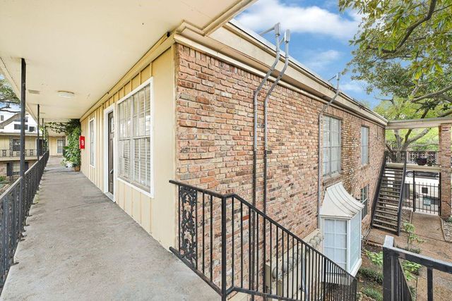3224 Timmons Lane 130, Houston, TX 77027