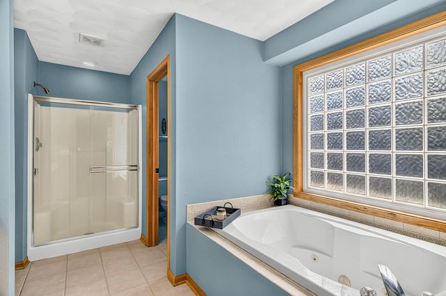 7848 Moore Hill Court, Belvidere, IL 61008
