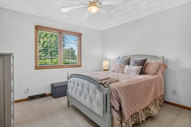 7848 Moore Hill Court, Belvidere, IL 61008