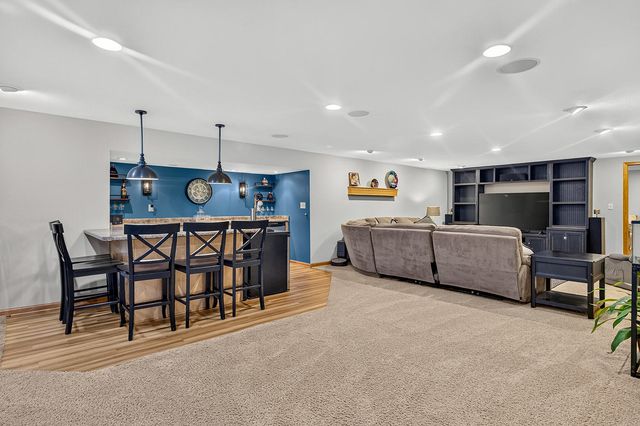 7848 Moore Hill Court, Belvidere, IL 61008