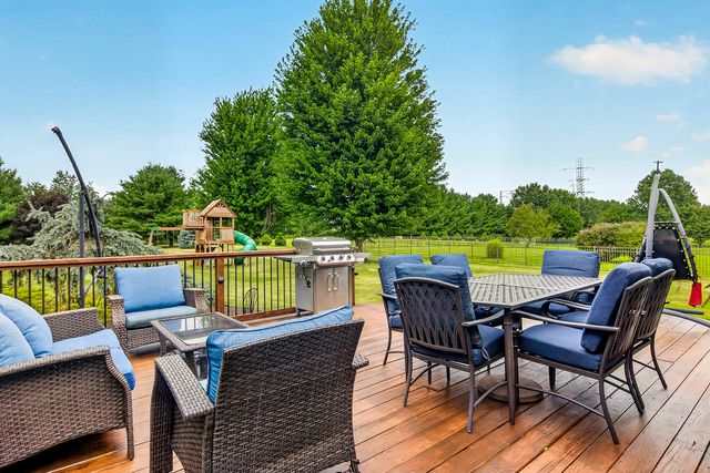 7848 Moore Hill Court, Belvidere, IL 61008