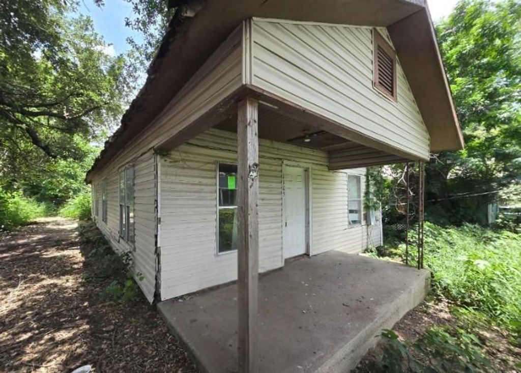 1105 1st Street, Galena Park, TX 77547
