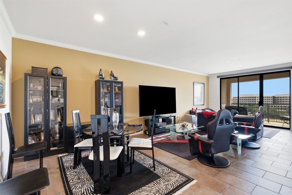 330 Las Colinas Boulevard E 1216, Irving, TX 75039 — photo 3