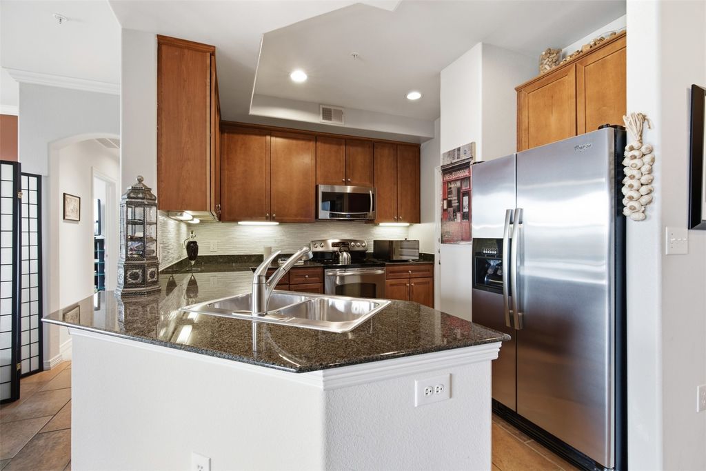 330 Las Colinas Boulevard E 1216, Irving, TX 75039 — photo 5