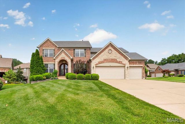 31 Pinewood Court, Dardenne Prairie, MO 63368
