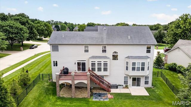 31 Pinewood Court, Dardenne Prairie, MO 63368
