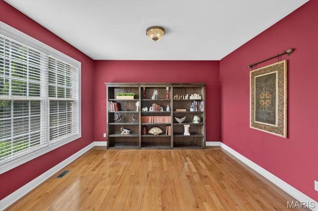 31 Pinewood Court, Dardenne Prairie, MO 63368