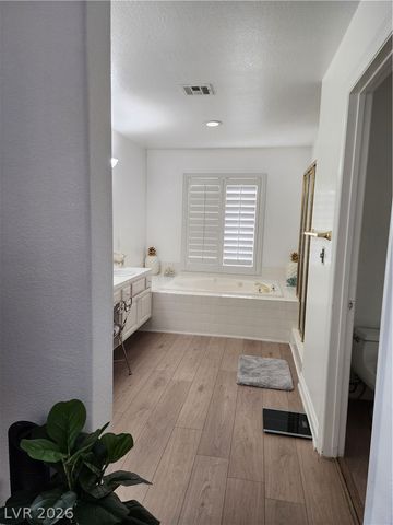 3033 Misty Harbour Drive, Las Vegas, NV 89117