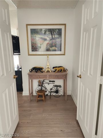 3033 Misty Harbour Drive, Las Vegas, NV 89117