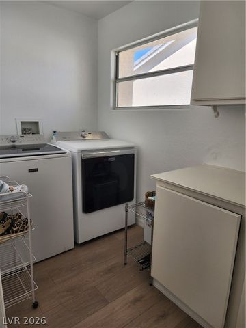 3033 Misty Harbour Drive, Las Vegas, NV 89117