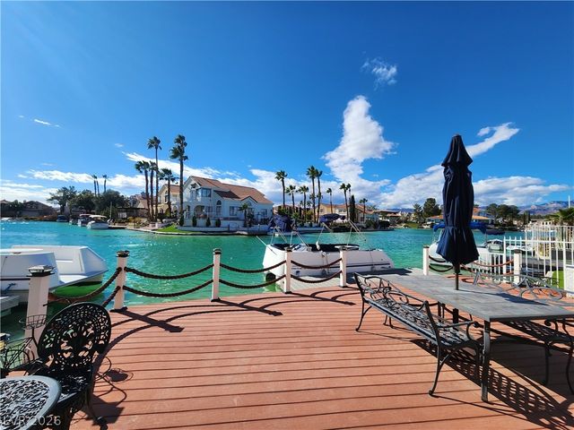 3033 Misty Harbour Drive, Las Vegas, NV 89117