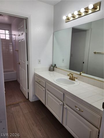 3033 Misty Harbour Drive, Las Vegas, NV 89117