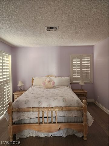 3033 Misty Harbour Drive, Las Vegas, NV 89117