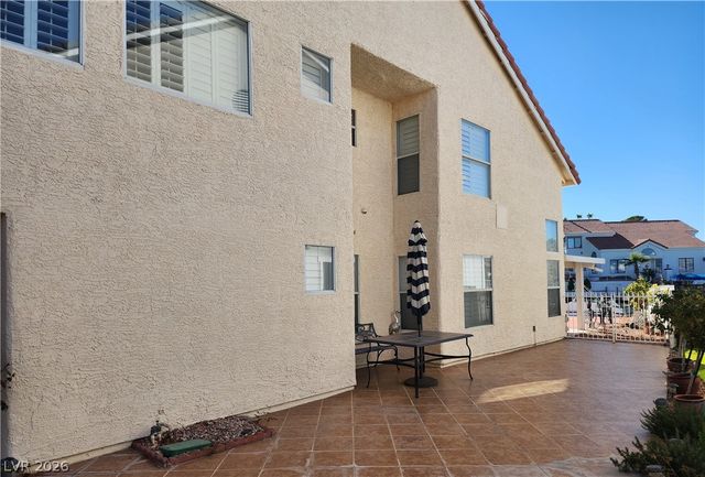 3033 Misty Harbour Drive, Las Vegas, NV 89117