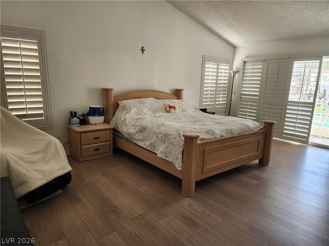 3033 Misty Harbour Drive, Las Vegas, NV 89117