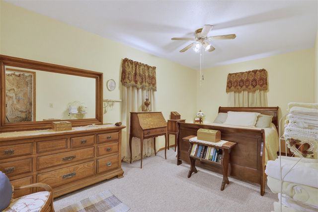 75 Taylor Avenue, Battle Creek, MI 49037