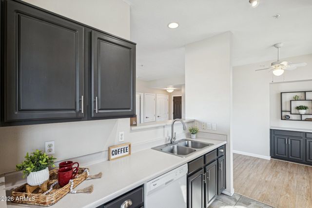 14950 W MOUNTAIN VIEW Boulevard 7301, Surprise, AZ 85374