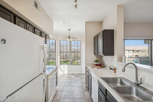 14950 W MOUNTAIN VIEW Boulevard 7301, Surprise, AZ 85374