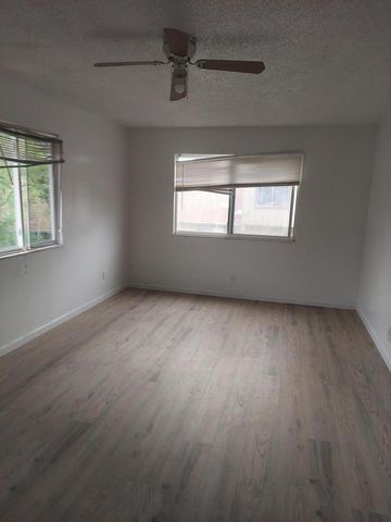 2215 NW 56th Avenue 3-e, Lauderhill, FL 33313