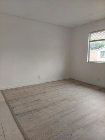 2215 NW 56th Avenue 3-e, Lauderhill, FL 33313