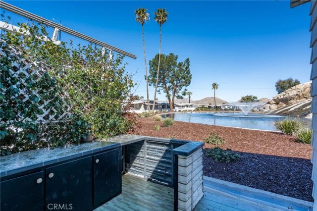 5001 W Florida 463, Hemet, CA 92545