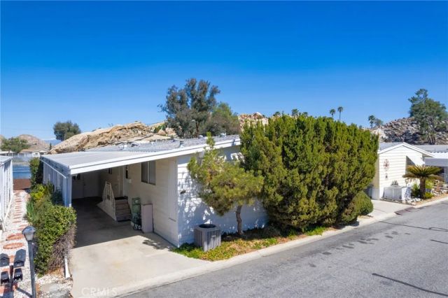 5001 W Florida 463, Hemet, CA 92545