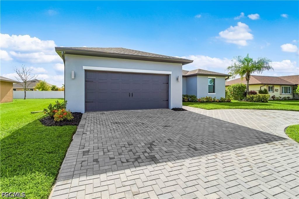 3235 Santa Barbara BLVD, Cape Coral, FL 33914