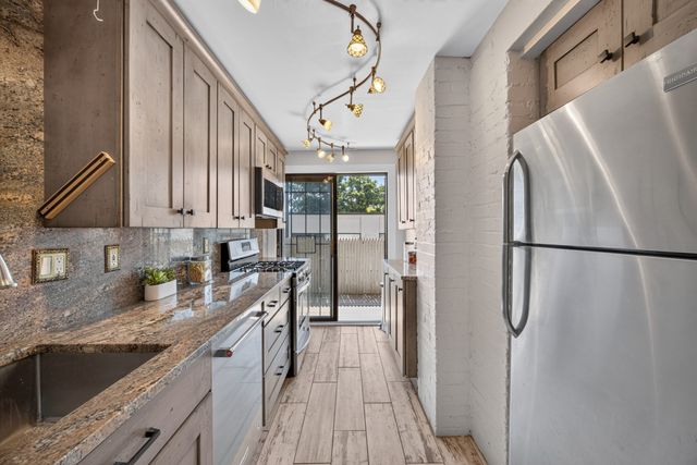 26 Medfield St 3, Boston, MA 02115
