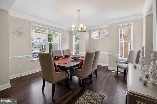 5451 DUNDEE LN, White Plains, MD 20695
