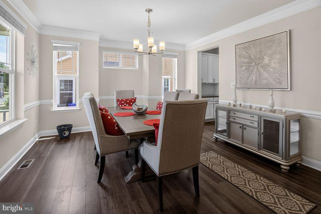 5451 DUNDEE LN, White Plains, MD 20695