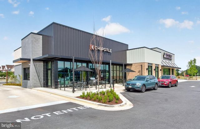 5451 DUNDEE LN, White Plains, MD 20695