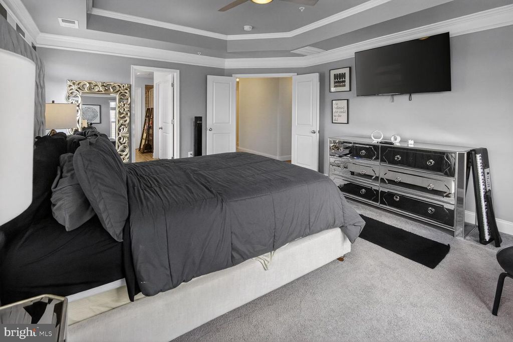 Image 26 of property listing at 5451 DUNDEE LN, White Plains, MD 20695