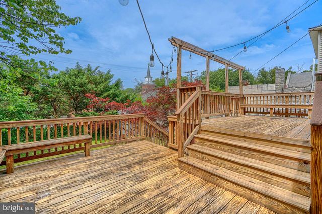 3009 IONA TER, Baltimore, MD 21214