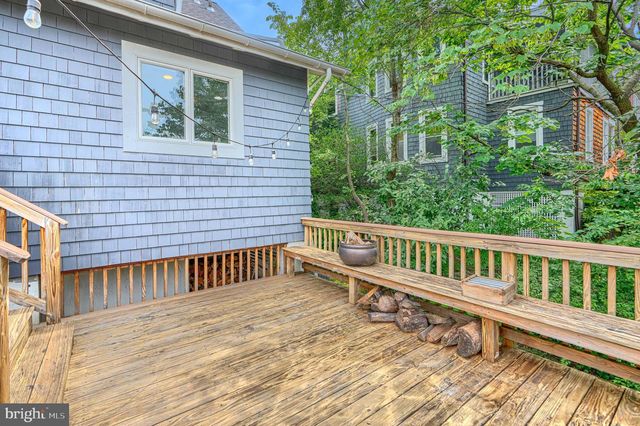 3009 IONA TER, Baltimore, MD 21214